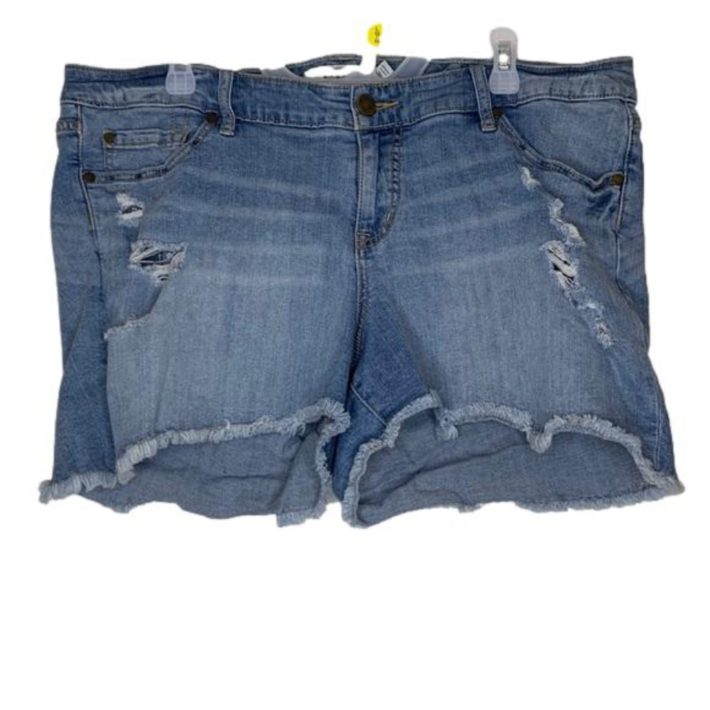 Torrid distressed women’s denim shorts size 18